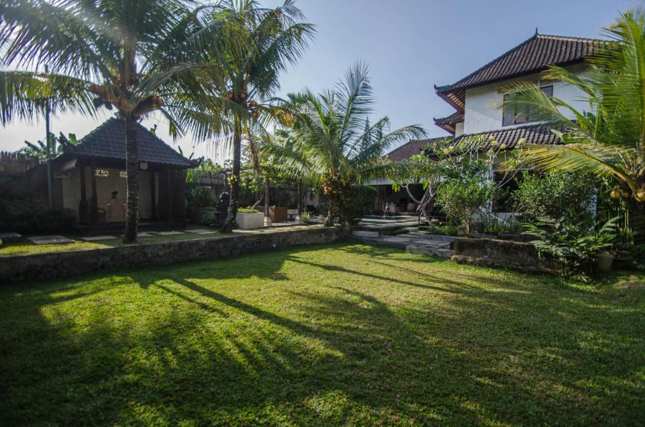 Villa Kami Ubud Экстерьер фото