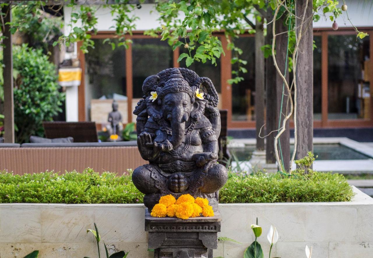 Villa Kami Ubud Экстерьер фото